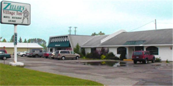 Zellar'S Village Inn Newberry Exterior foto